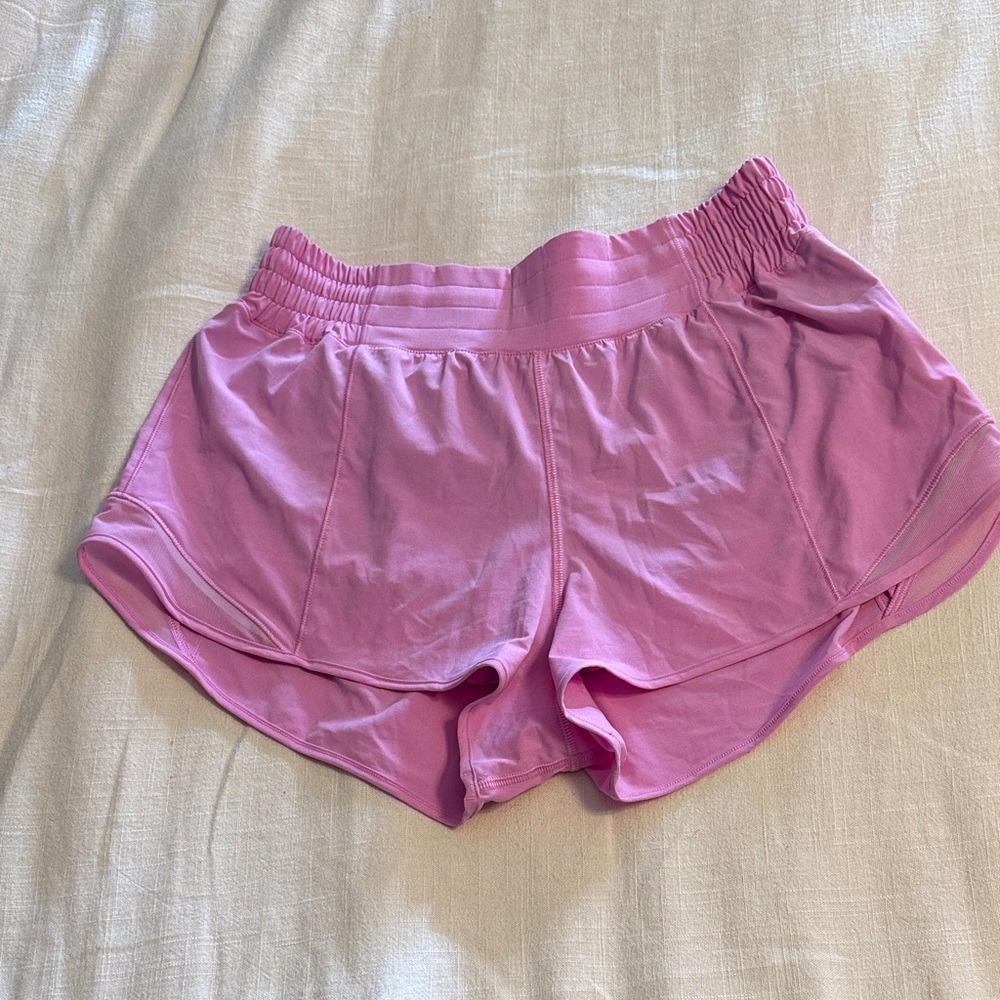 lululemon Hotty Hot Short 2.5”, Vita Pink, size 8